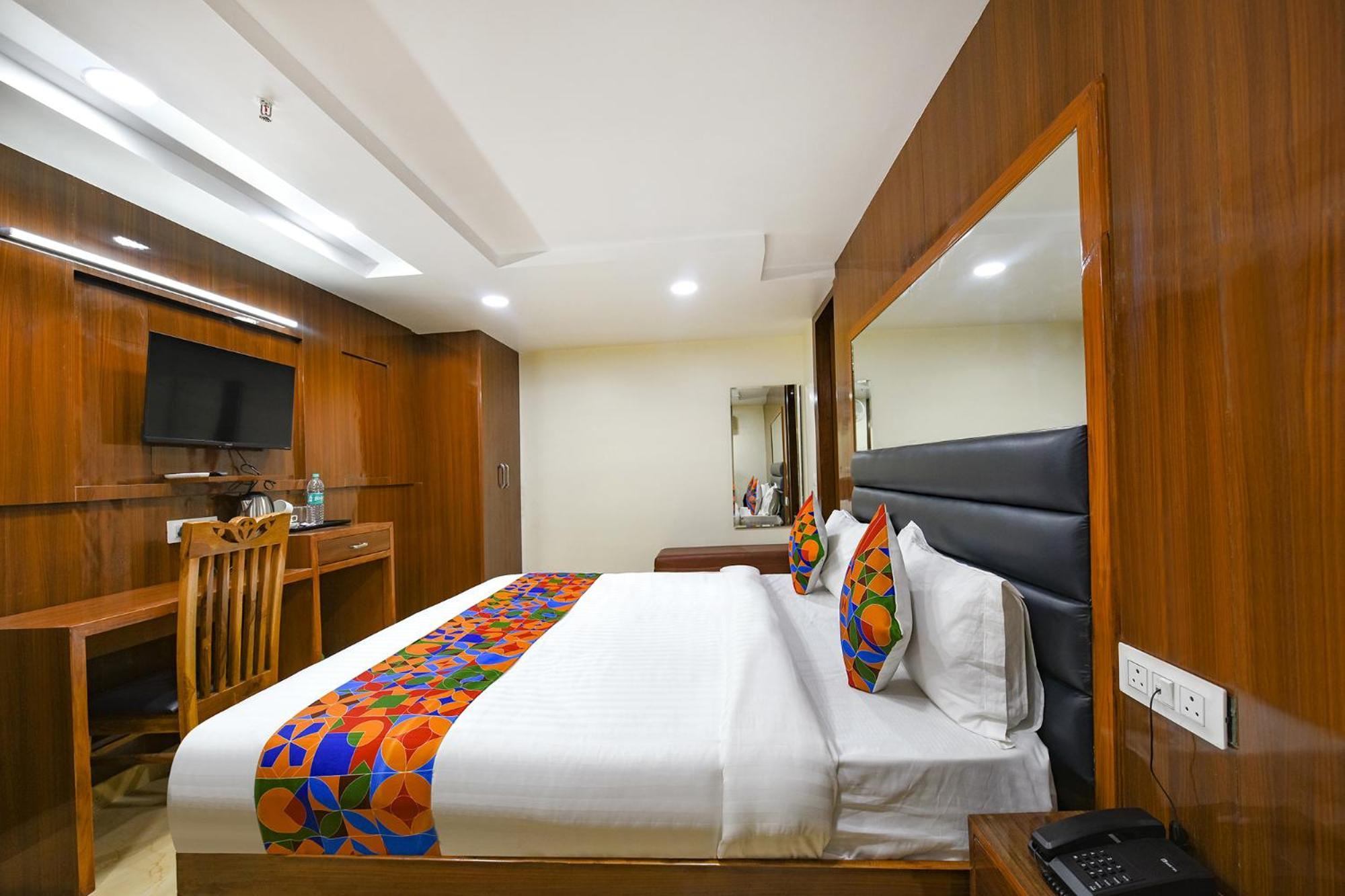 Fabhotel Mona International Nueva Delhi Exterior foto