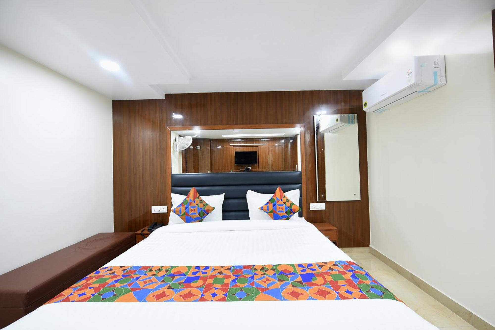 Fabhotel Mona International Nueva Delhi Exterior foto