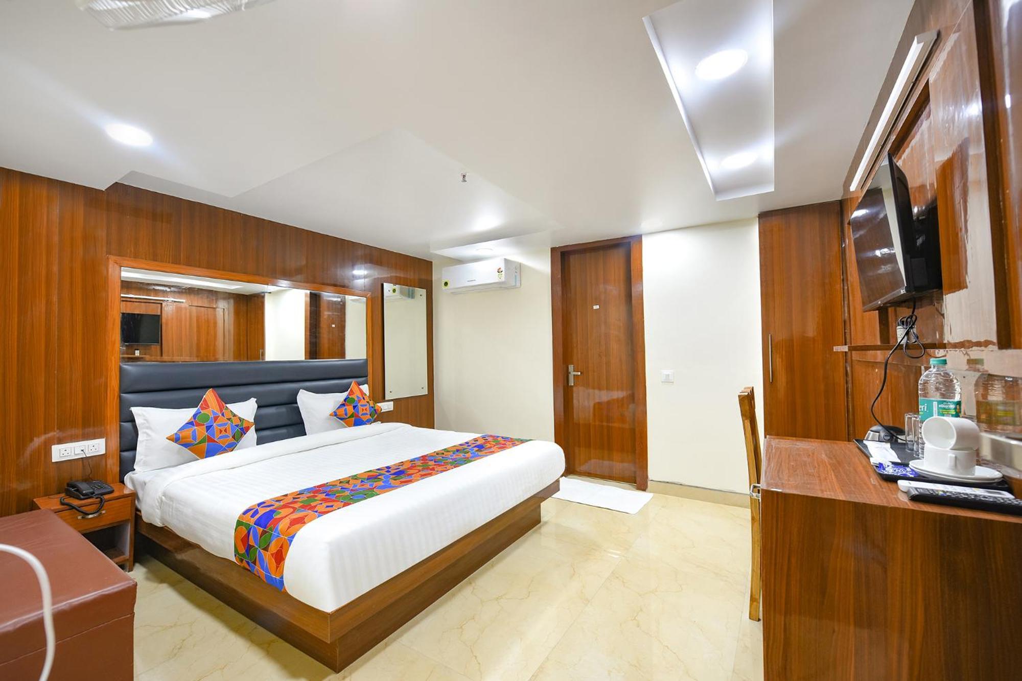 Fabhotel Mona International Nueva Delhi Exterior foto